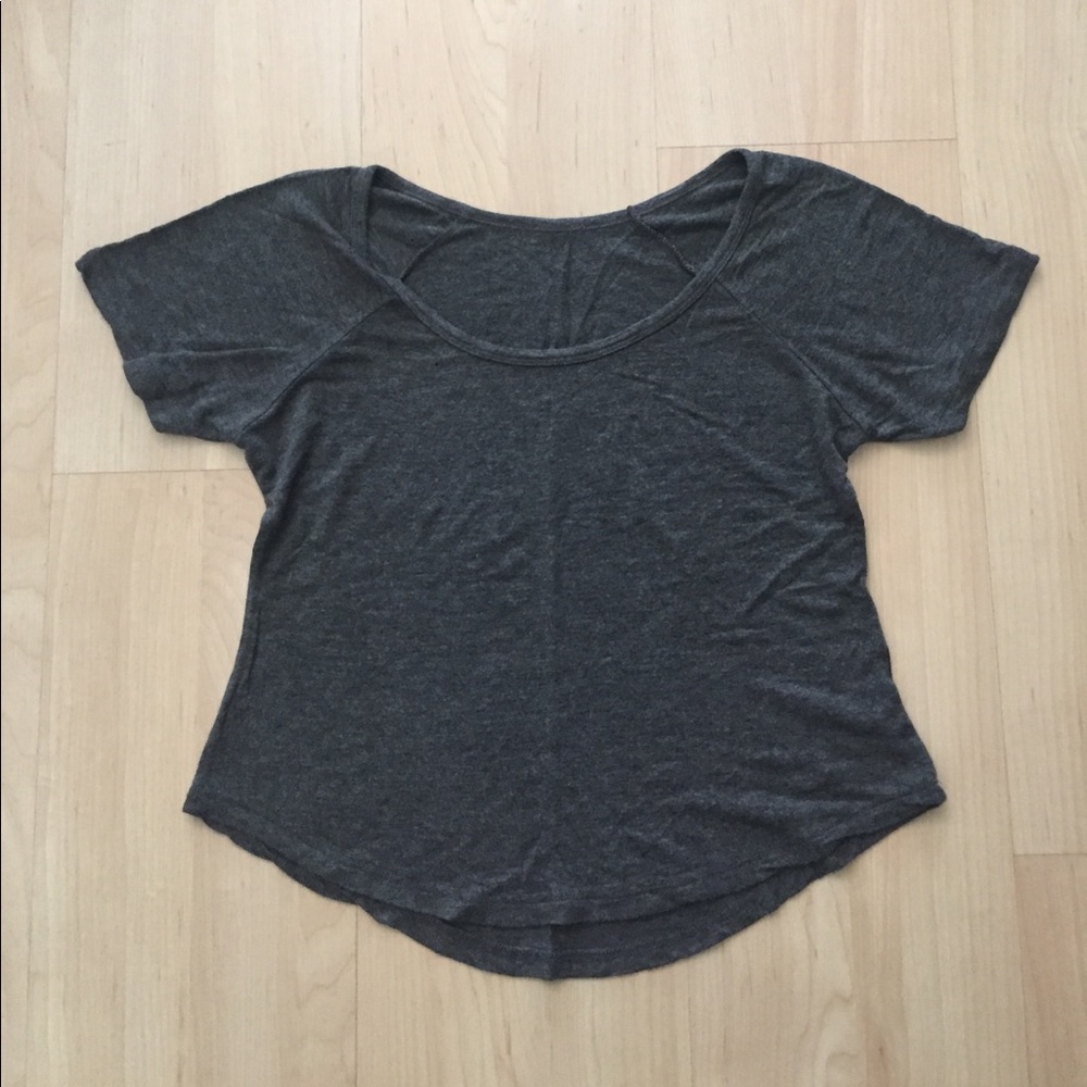 Brandy Melville tee